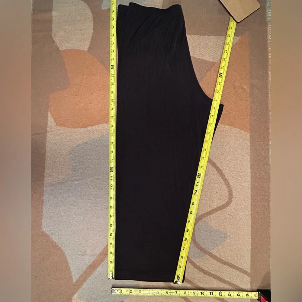 Black Chico’s Private Edition capri pants, M / Chico - Picture 7 of 9